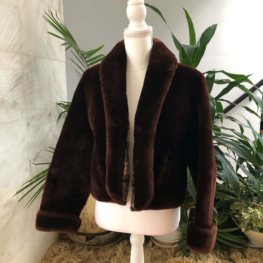 1950’s Vintage Women’s Mouton Brown Fur Jacket.